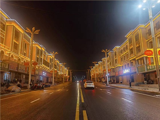 城市景觀路燈，為城市增添藝術(shù)的光彩