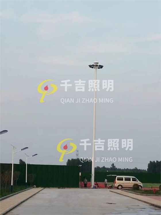 千吉照明設(shè)計(jì)園林太陽能景觀燈的技巧