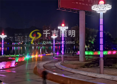 湖北省襄陽市廣場(chǎng)大型景觀燈工程案例 湖北省襄陽市廣場(chǎng)大型景觀燈工程案例